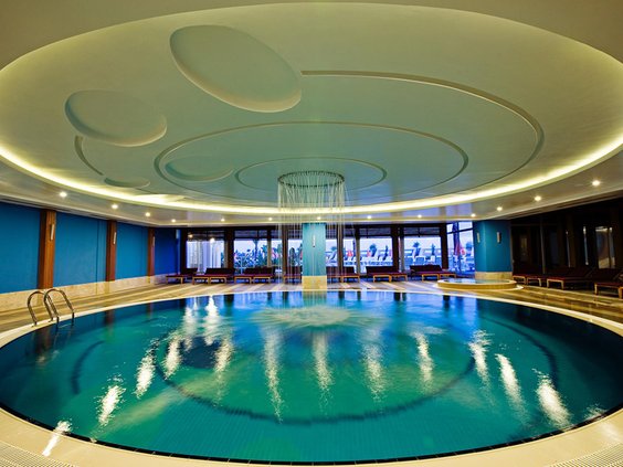Saturn Palace