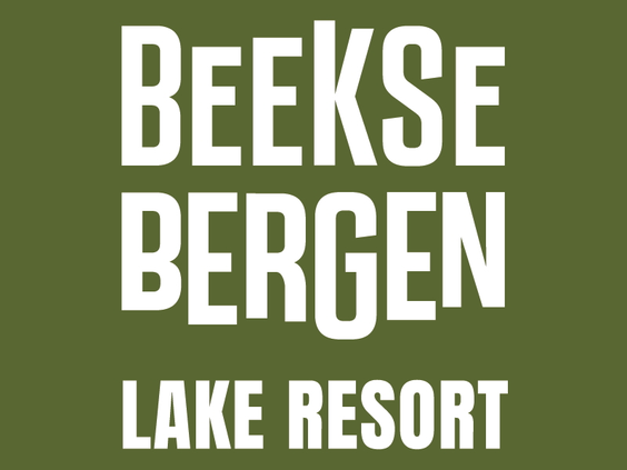 Logo van Lake Resort Beekse Bergen in witte letters op groene achtergrond