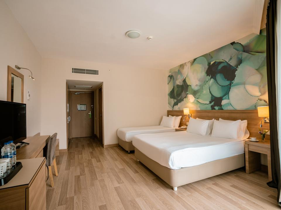 Wyndham Garden Lara Antalya