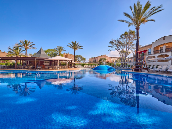 Zafiro Menorca Main Pool