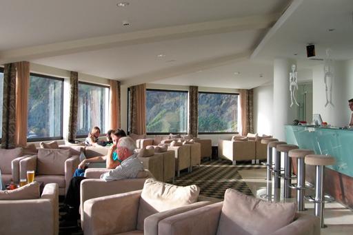 Hotel Caloura Resort