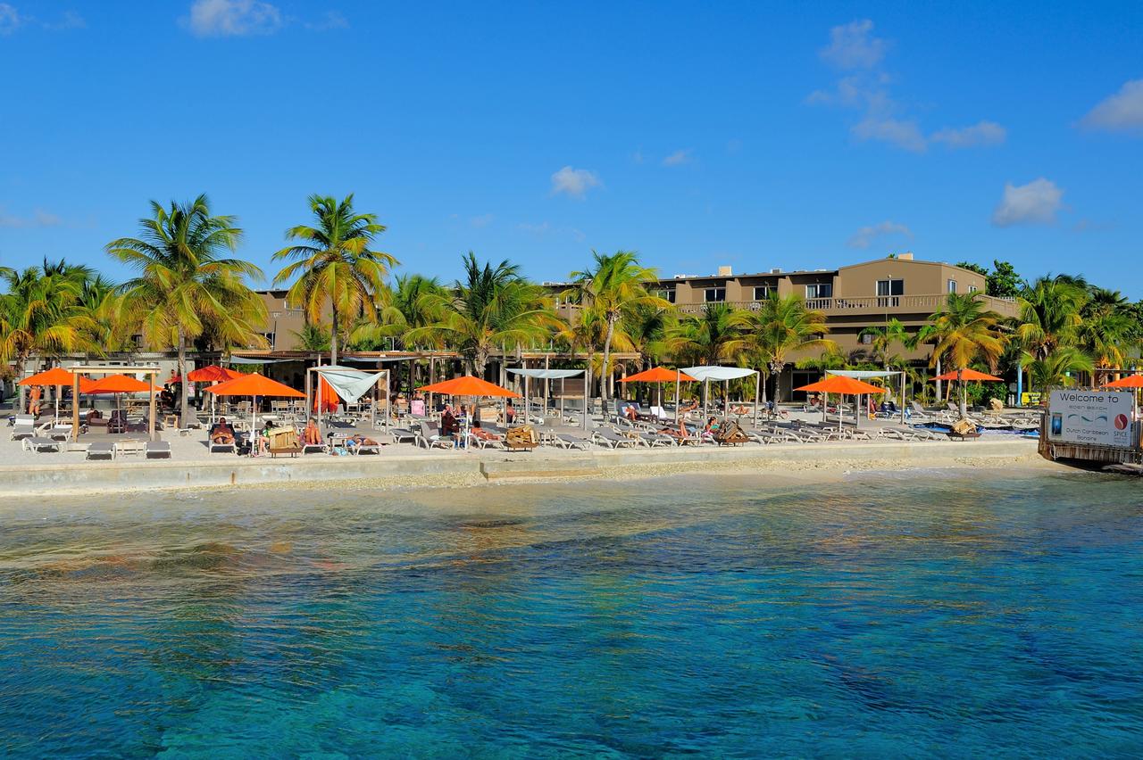 Eden Beach Resort