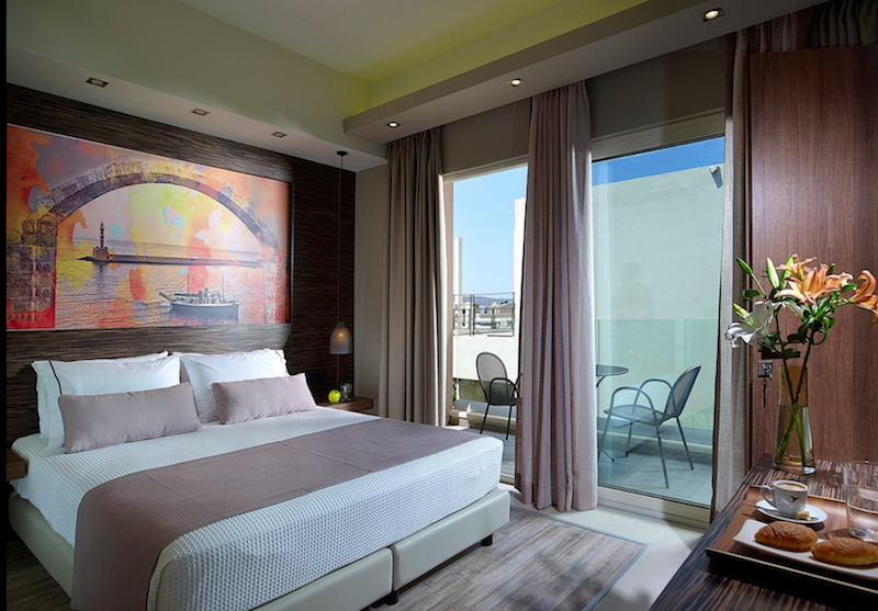 Elotis Suites
