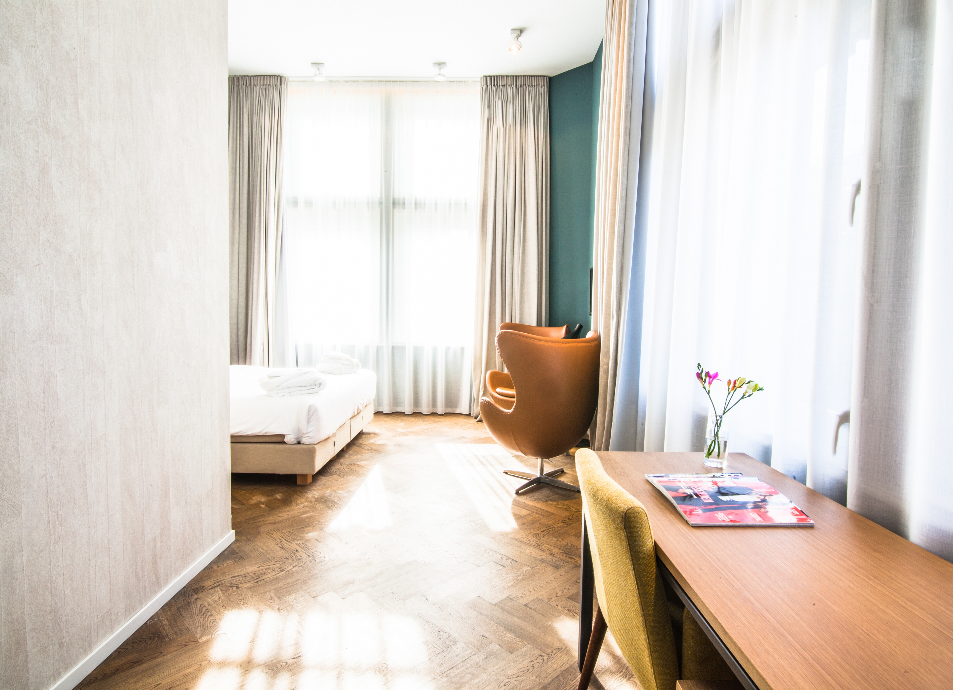 hotel-de-hallen.jpg