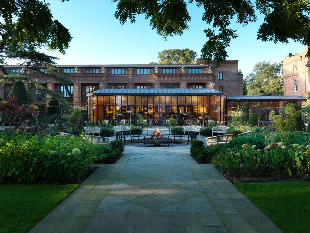 Hotel The Grove
