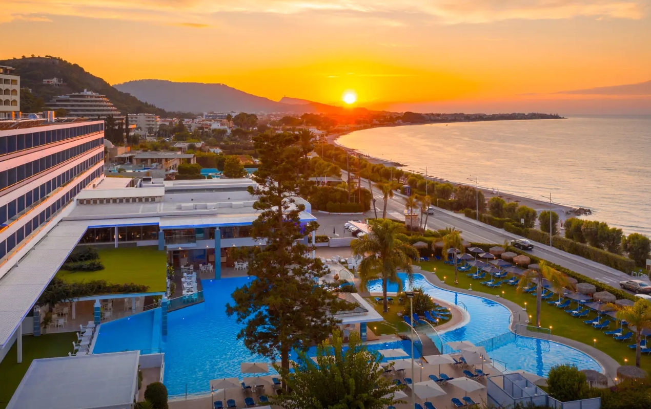 Oceanis Beach
