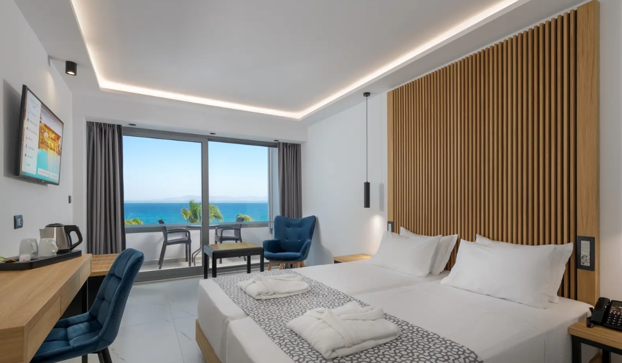 Oceanis Beach